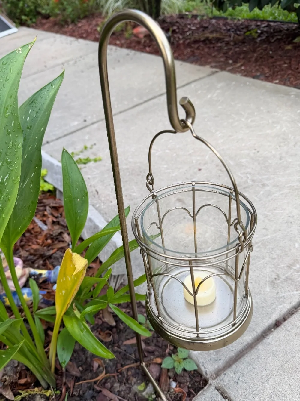 NIB Hearth & Hand Magnolia 2ct Outdoor Stake Candle Lanterns Brass